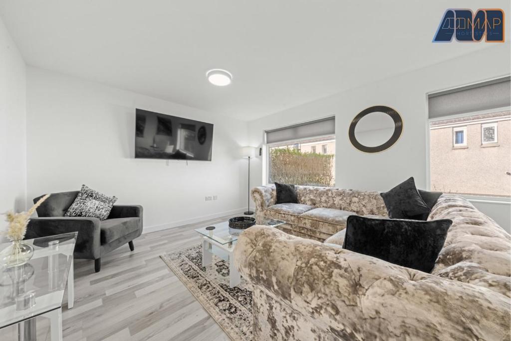 3BR Home in Kilmarnock Sleeps 6, Kilmarnock