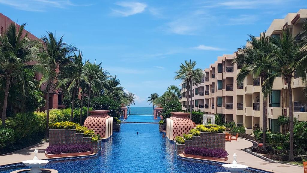 Marrakesh Hau Hin Residences Beach front, Hua Hin