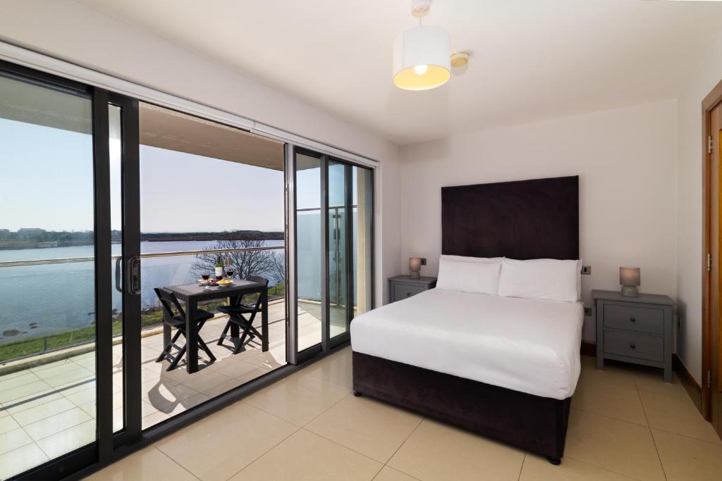 Tur an Tsaile - Galway Lakeside Apartments, Galway