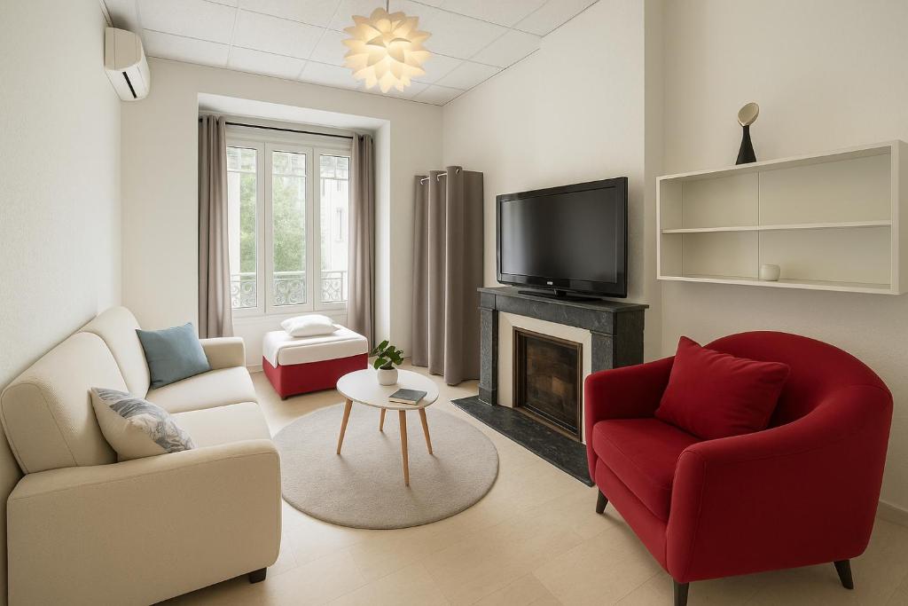 Beautiful spacious air conditioned apartment - center, Nice