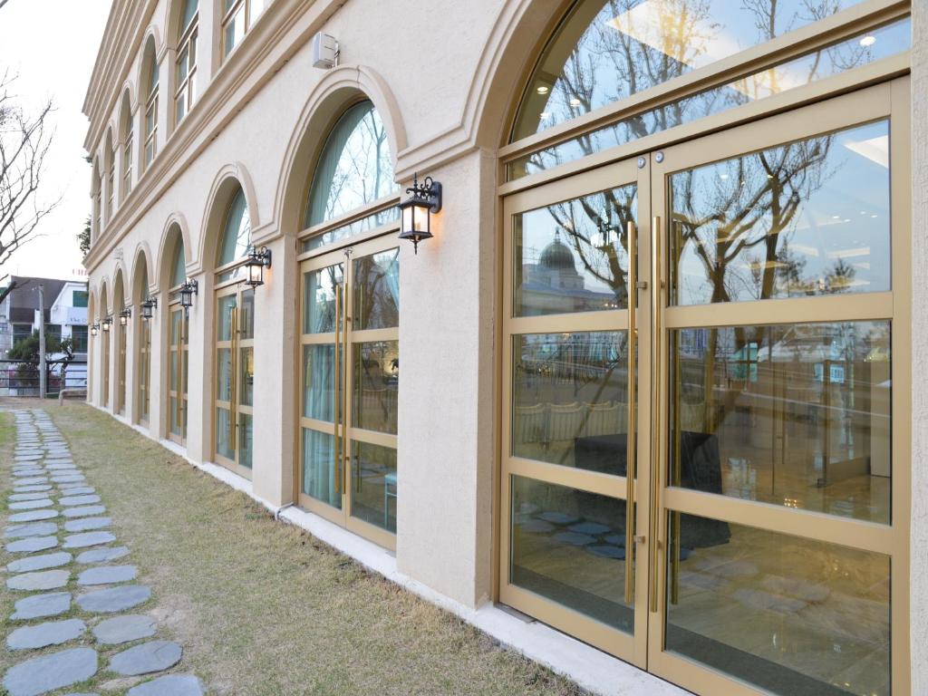 Incheon Ramada by Wyndham Songdo facility