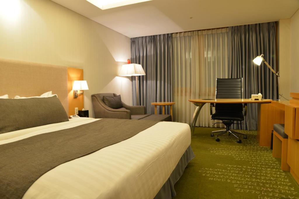 Incheon Ramada by Wyndham Songdo Additional
