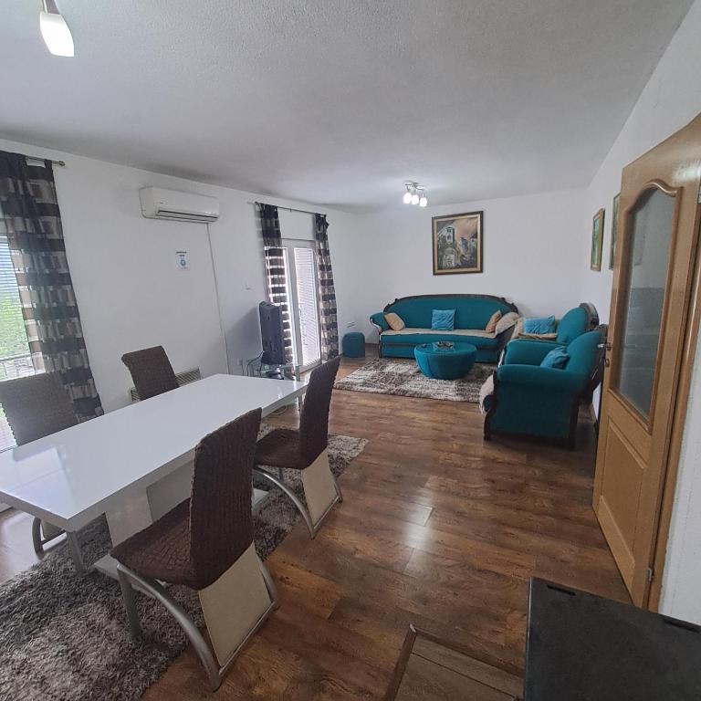 Apartment Beha - 5