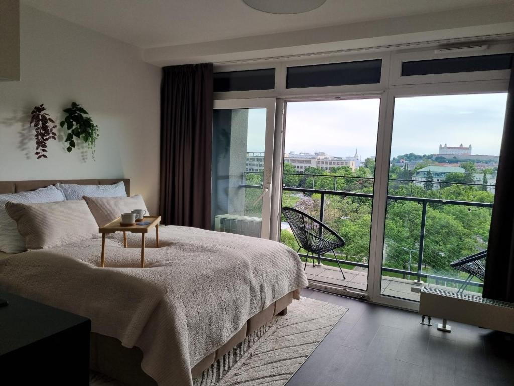 Sleep with the view, Staré Mesto