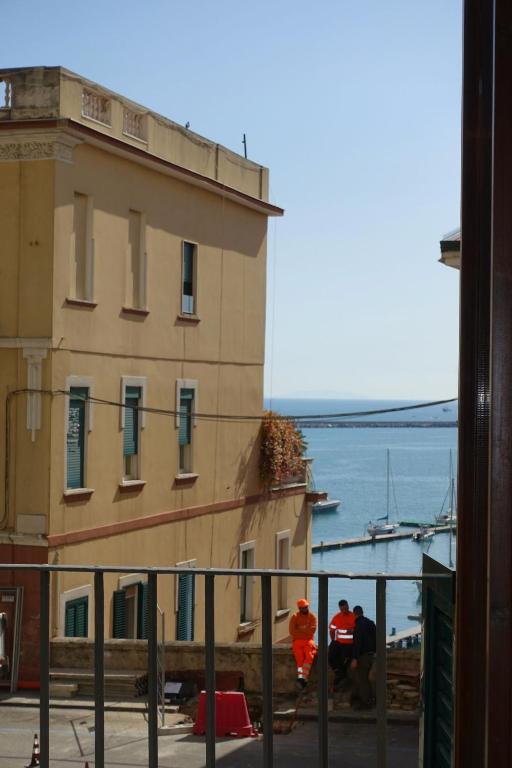 Ninina Boutique Suites - 2