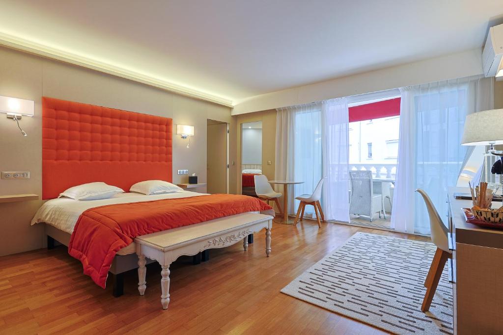 Hotel Le Fouquet's - 2