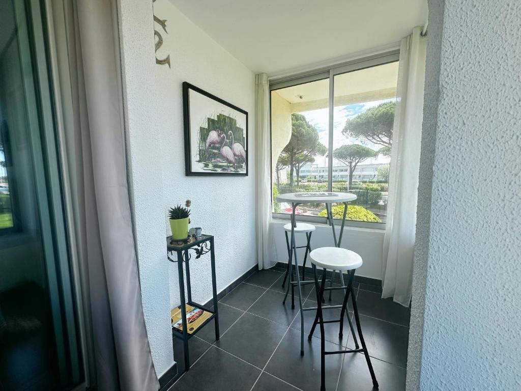 T2 Cocon lumineux en Bord de mer avec Piscine, Tennis et Parking - 5