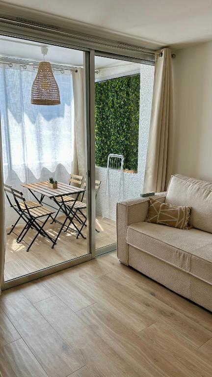 Azur & Chill - à proximité Mer Train Bus Aéroport, Saint-Laurent-du-Var