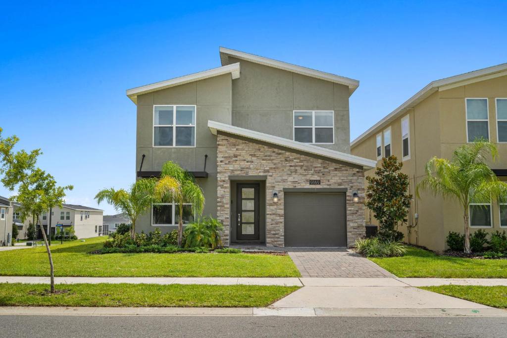 5 Bedrooms 5 Bathrooms Chapions Gate 9169 Sh, Kissimmee