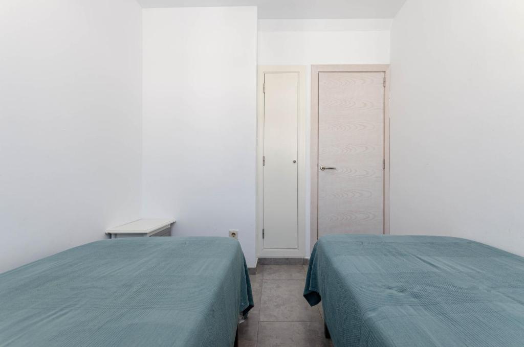 Alcudia Apartments - 3