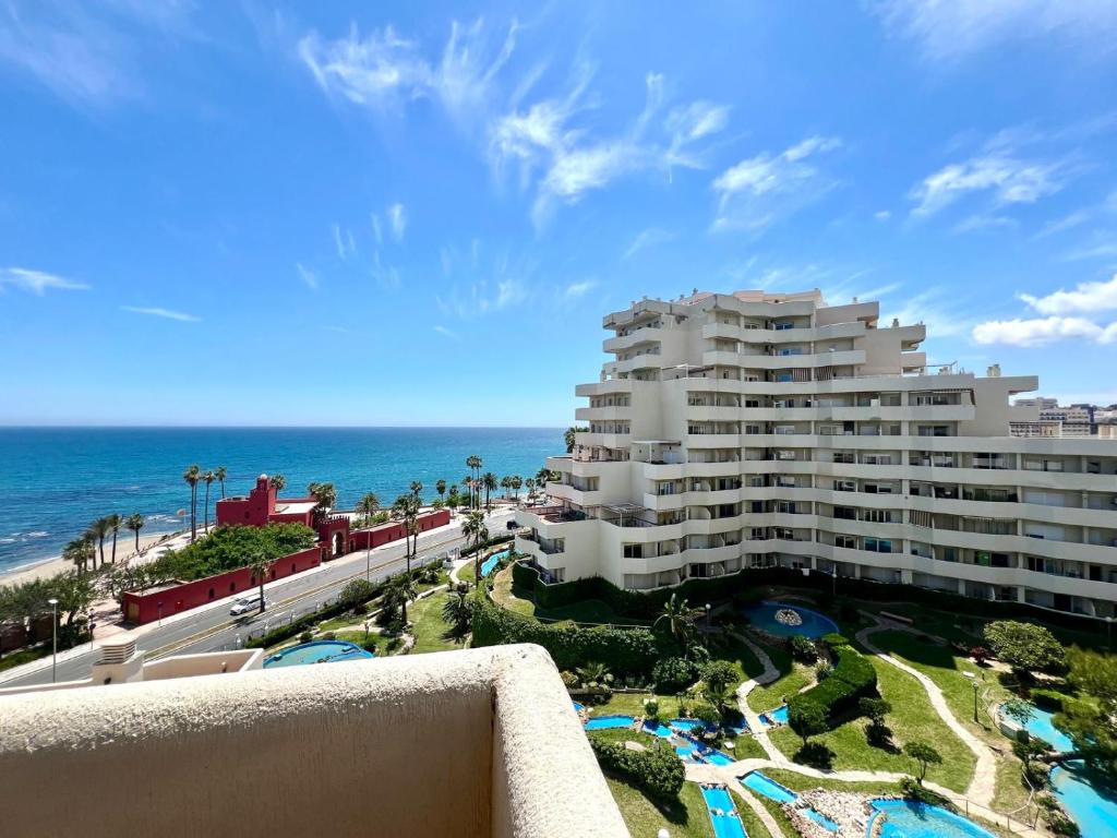 Large Apartment Side Sea View Benalbeach - 3