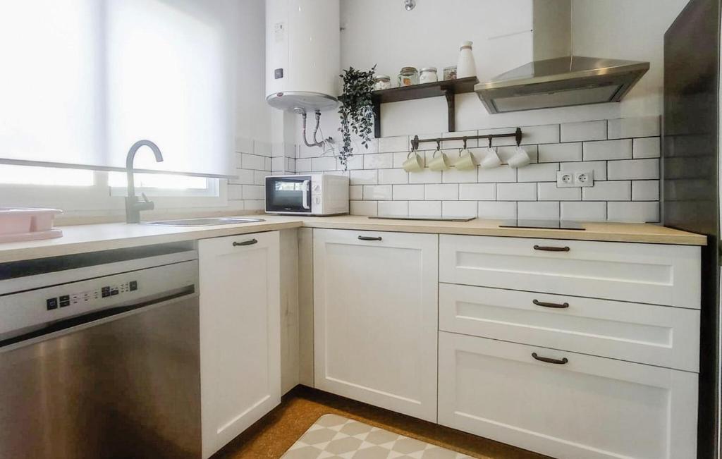 Cozy Apartment In Torrox With Wifi - 2