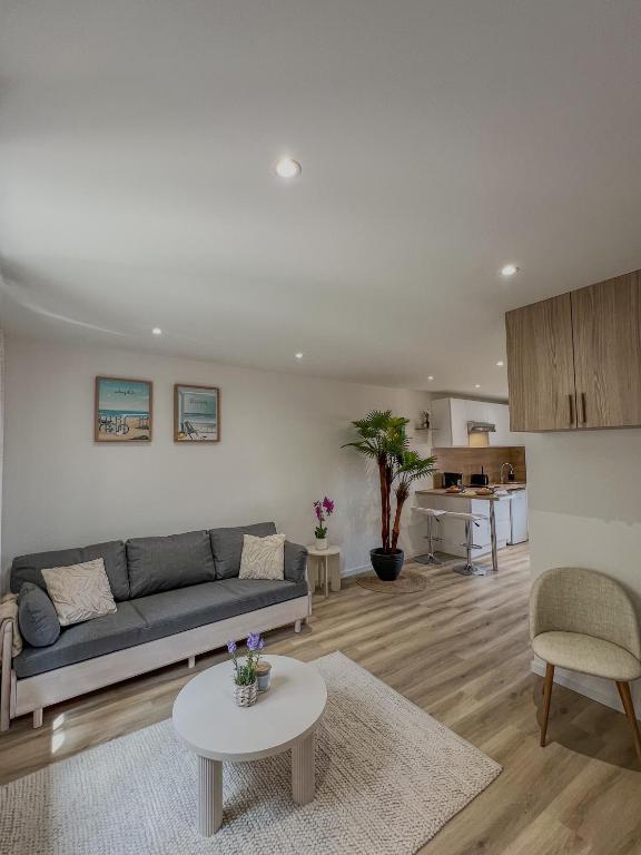 Studio Vue Mer au coeur du Suquet, Cannes