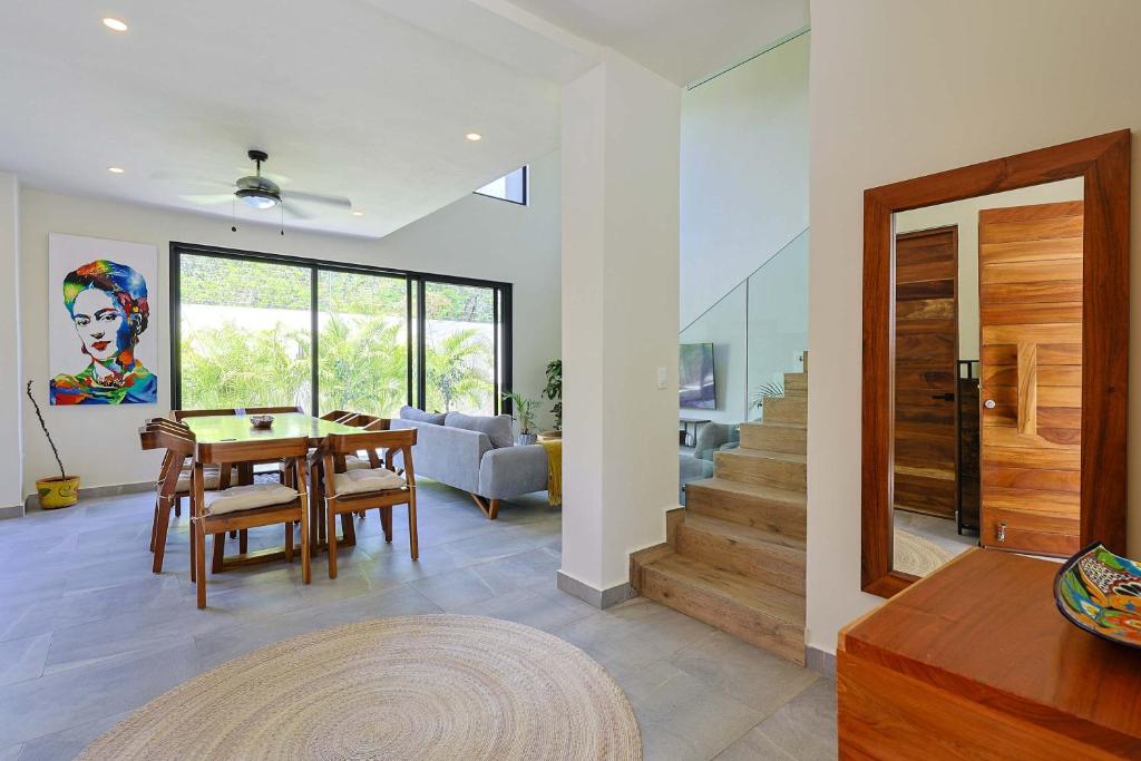 Family Home with Patio, Shared Pool & Cenote - 4
