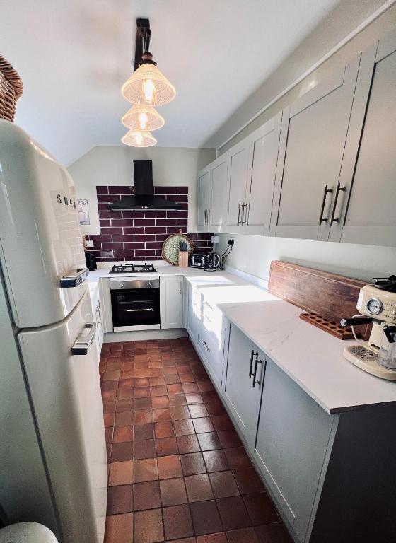 Luxury Home near Family Park, Merthyr Tydfil photo 4