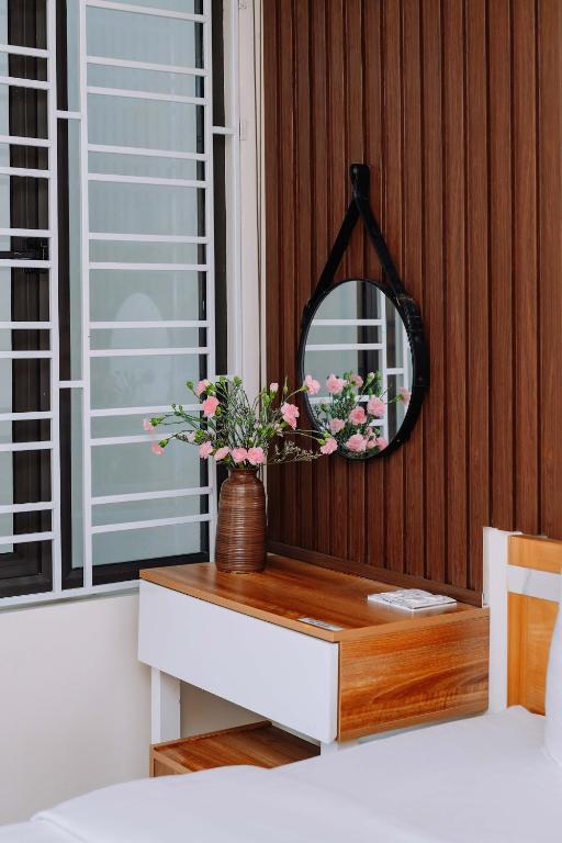 Rose Nhung Hotel CatBa - 4