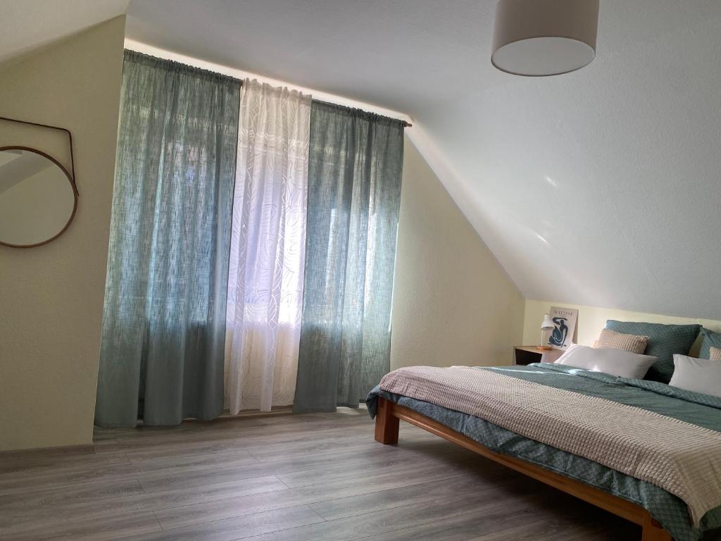 Apartment mit zwei Schlafzimmern, Kerpen