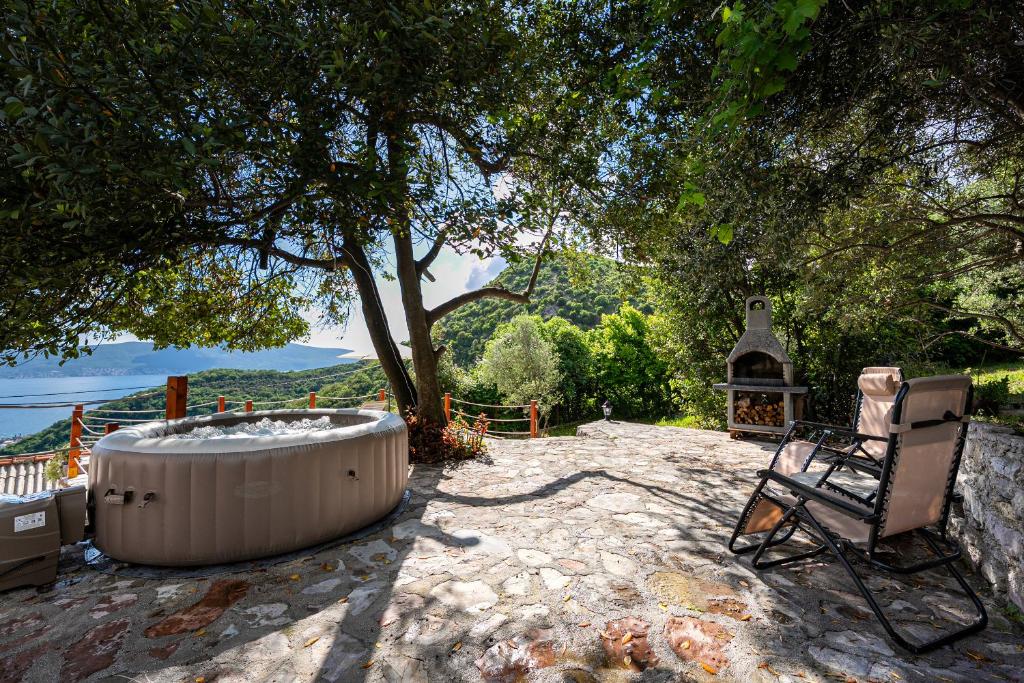 Authentic Mediterranean House with Postcard Sea View - 4