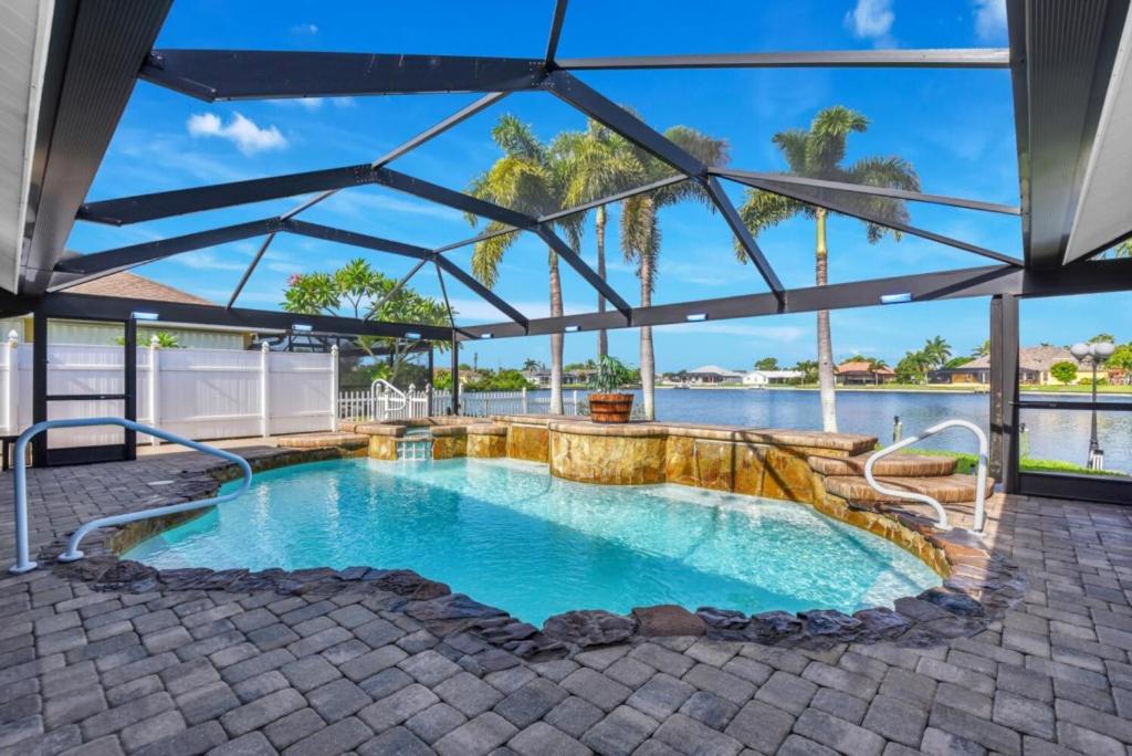 Tuscan Treasure, Cape Coral