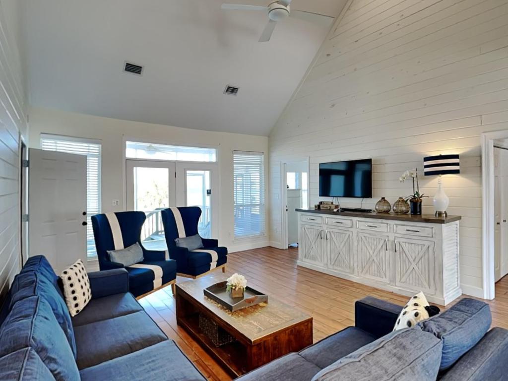 Muskoka C, Gulf Shores