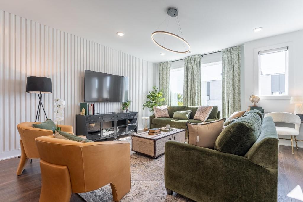 Milo at The Lucy by Stay Local Nashville, Nashville