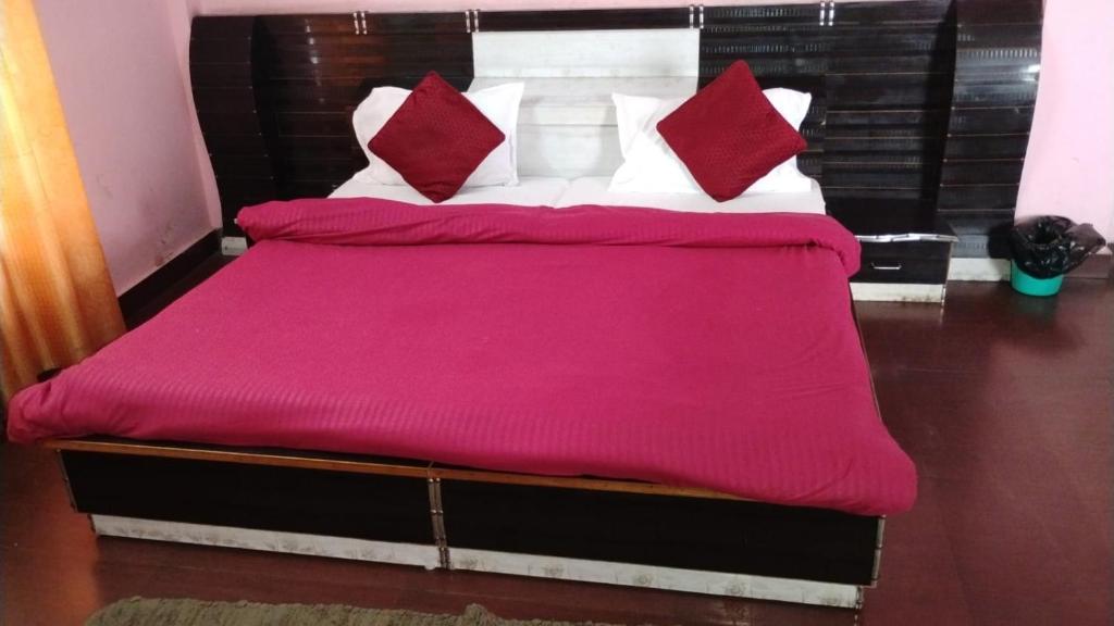 Hotel bhagirathi darshan, Jāmb