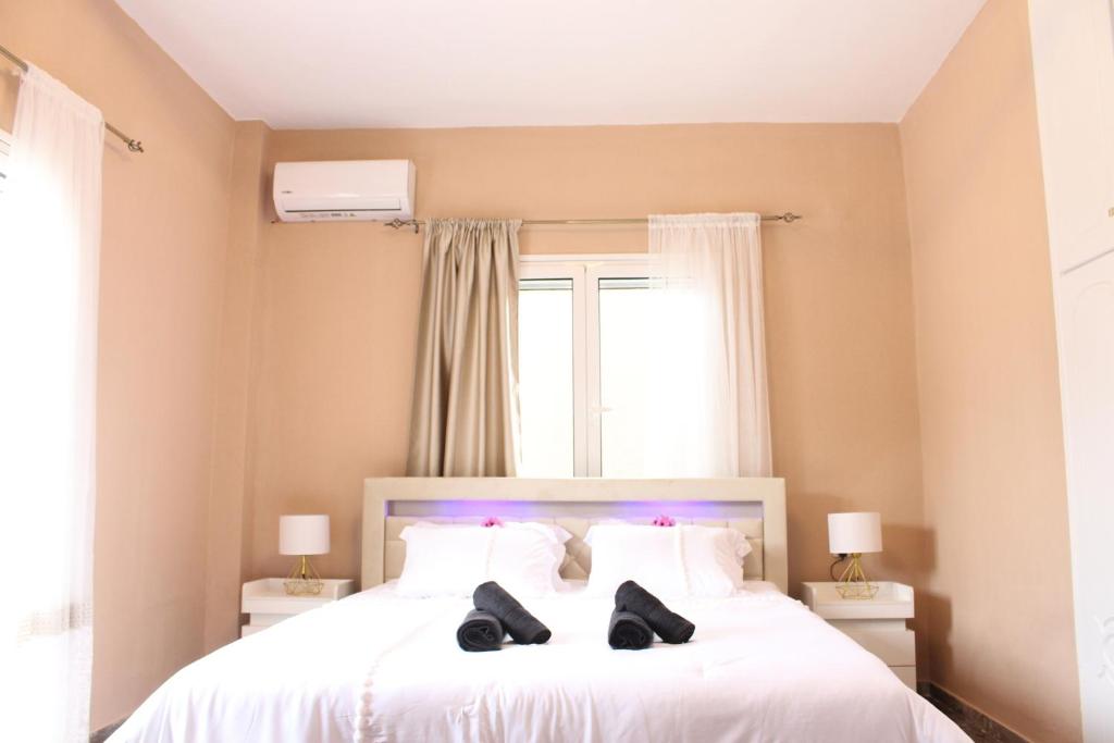 Be my guest at Kalamata, Kalamata