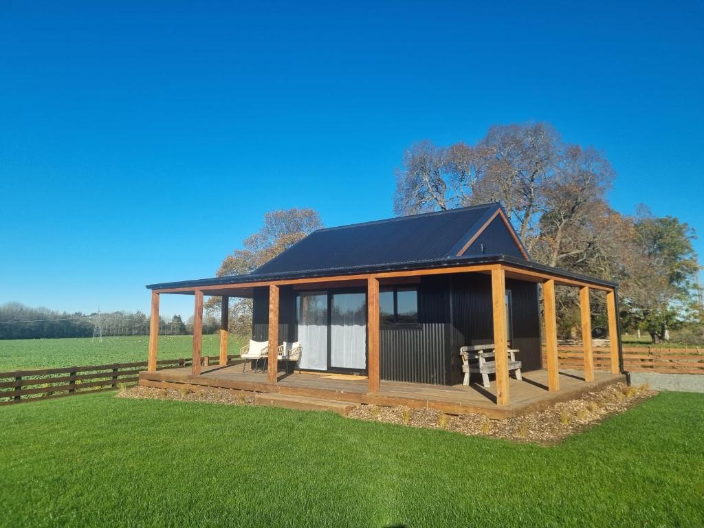 The Top Place, Woodbury