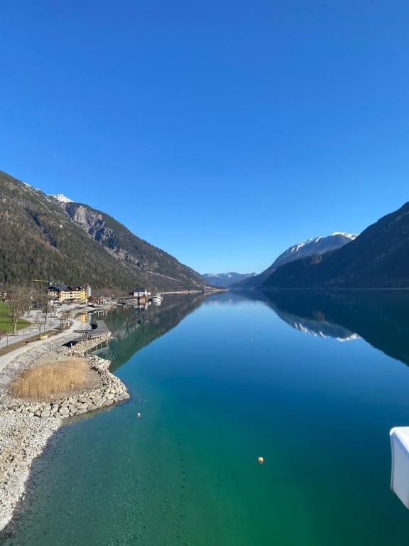 Waldvilla am See - 2