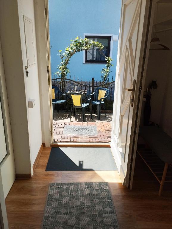 ECO-LUX APART with free bicycles end free parking 3