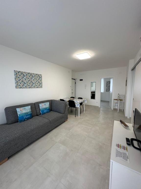 Fontana Sea View Apartment - 3
