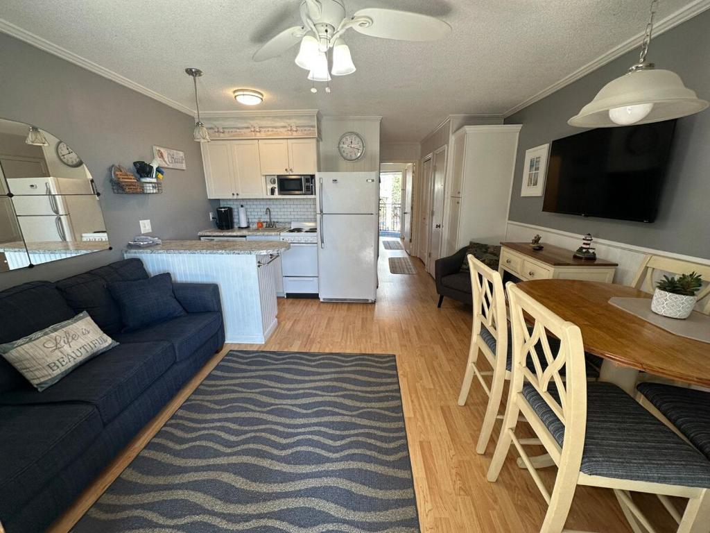 OceanEscape Steps to the Beach, Hilton Head Island