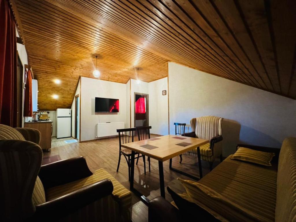 Guest House Riverside, Bordžomi