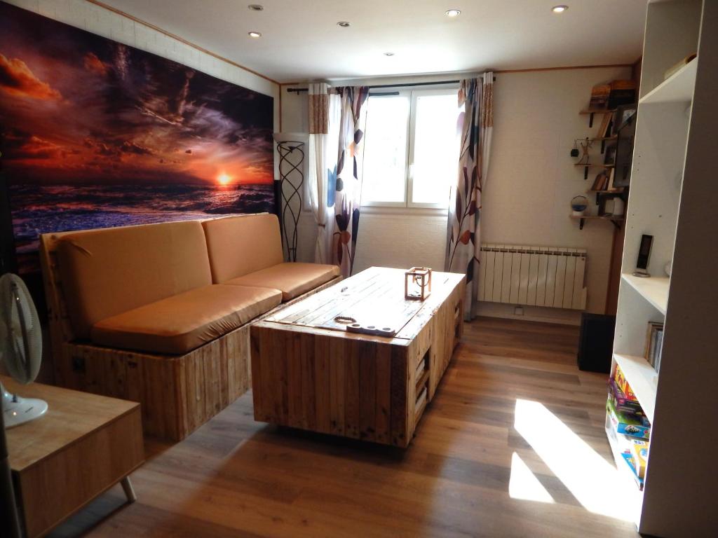 L'Instant d'Aurel, LʼArbresle