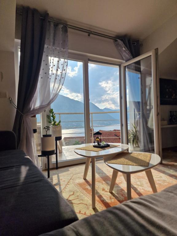 Victor Kotor Sea view, Dobrota