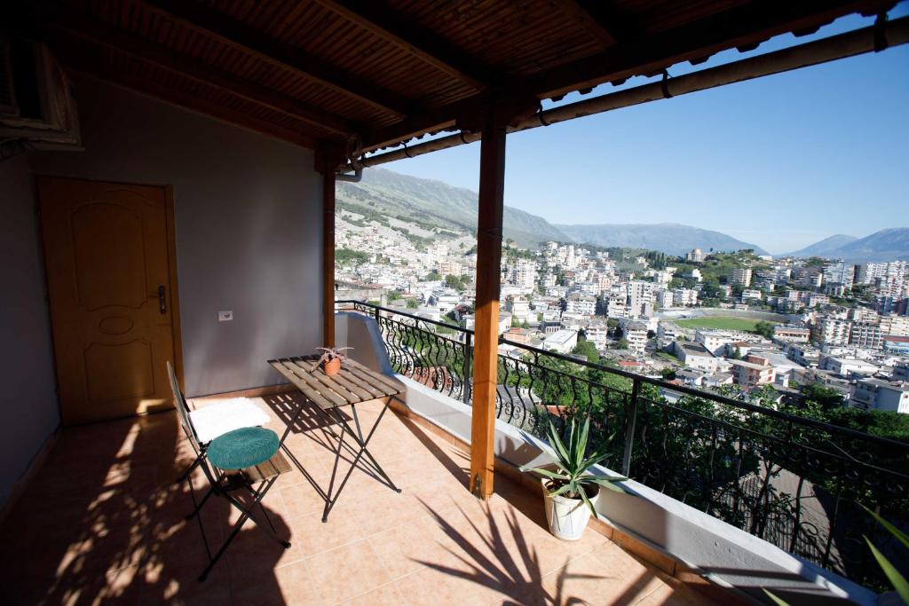 The View House, Gjirokastër