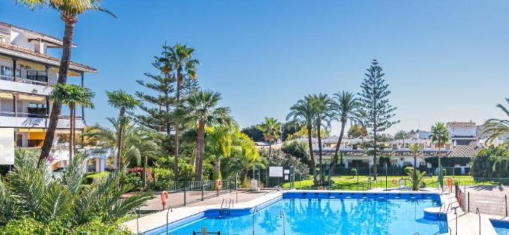 Apartamento 2 hab Golden Mile Marbella - 3