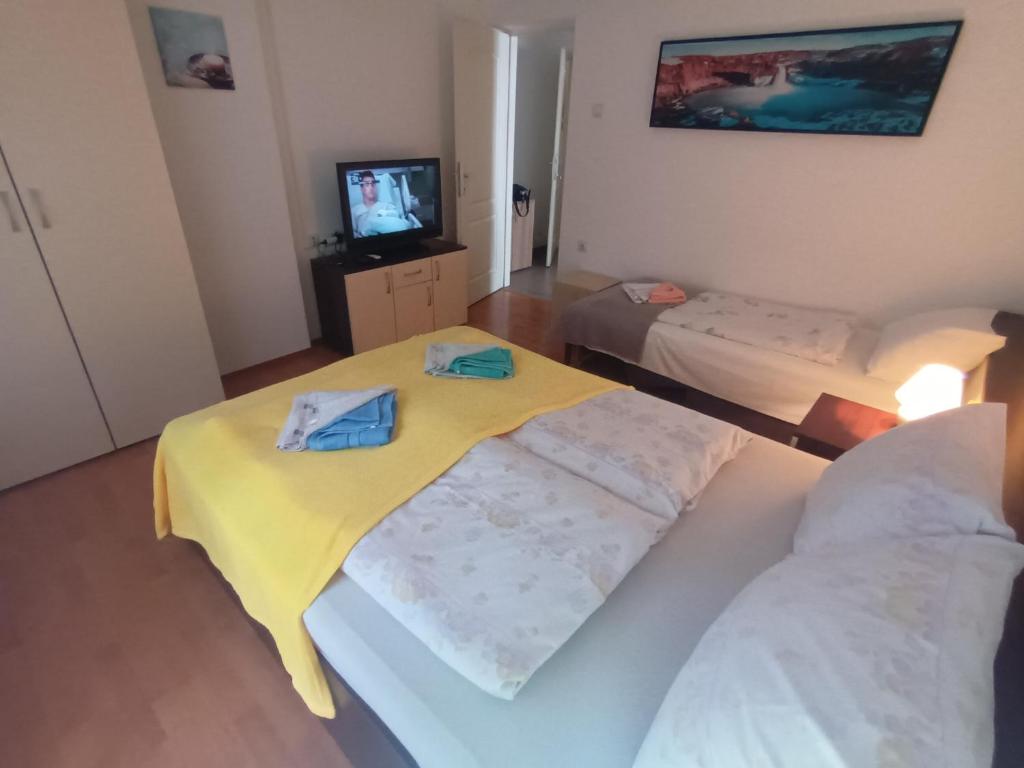 Maja Vujković Apartman 1 - 2