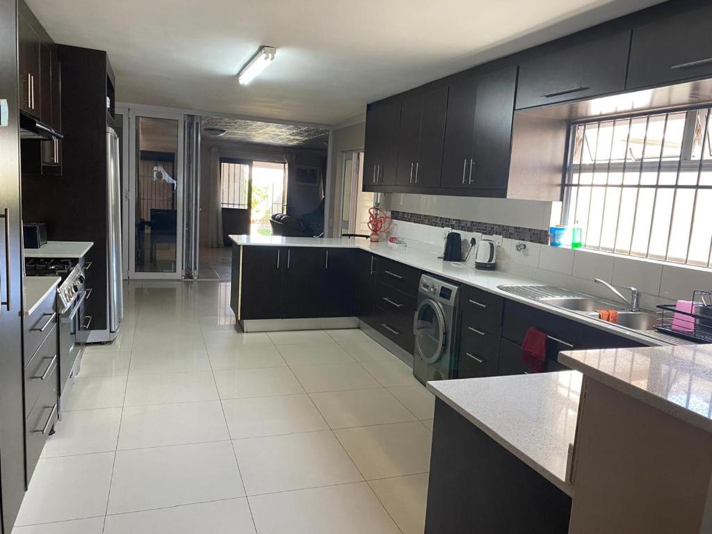 Ludiz guest house, Parow