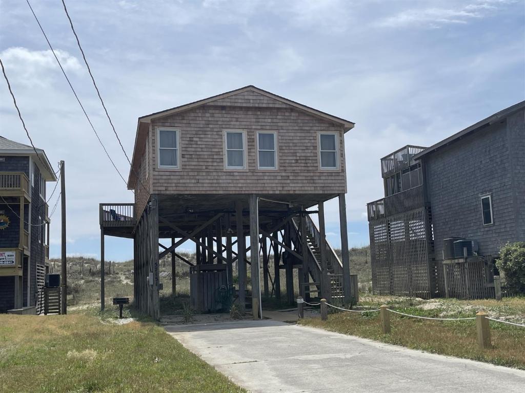 57151 Lighthouse Rd Home, Hatteras