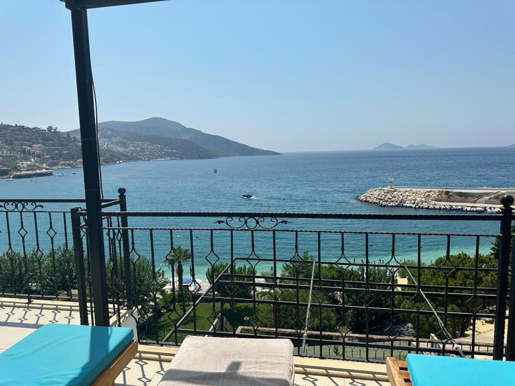 The Place, Kalkan
