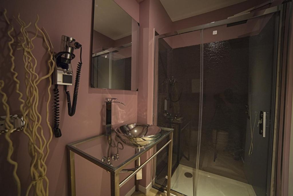 Vatican Luxury Suite photo