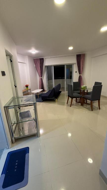 Cool Mountain View Studio at Golden Hills Genting, Genting Highlands