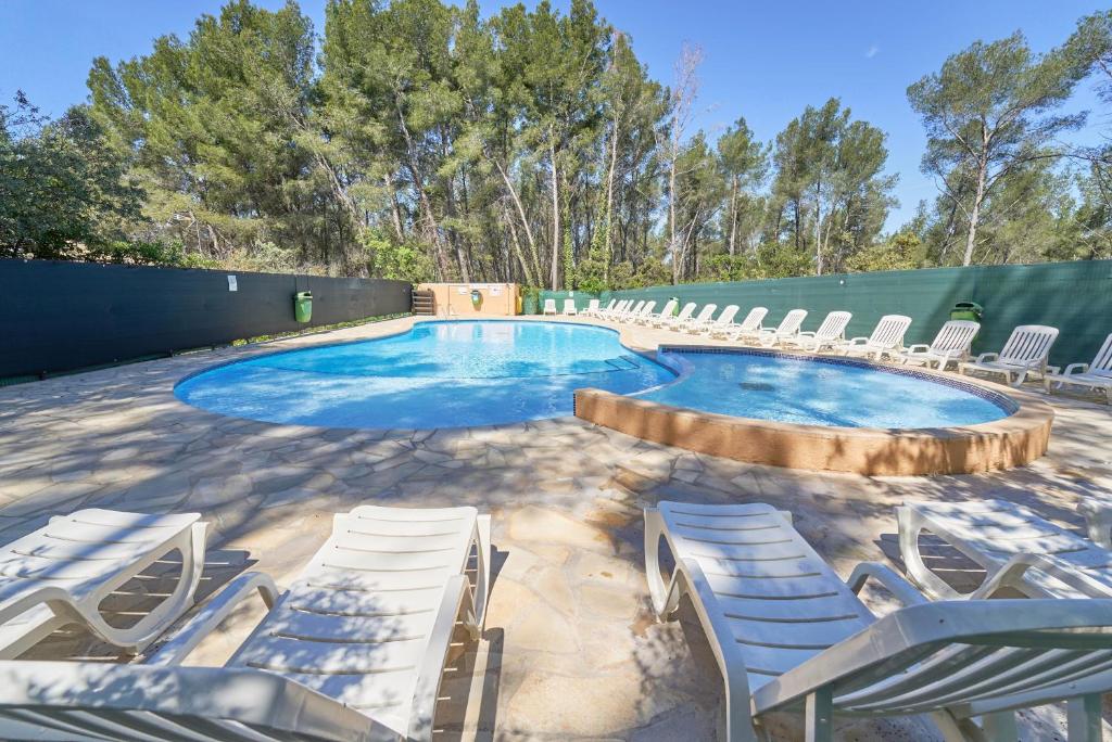 Évasion aux Cystes - Piscine & terrasse - 2