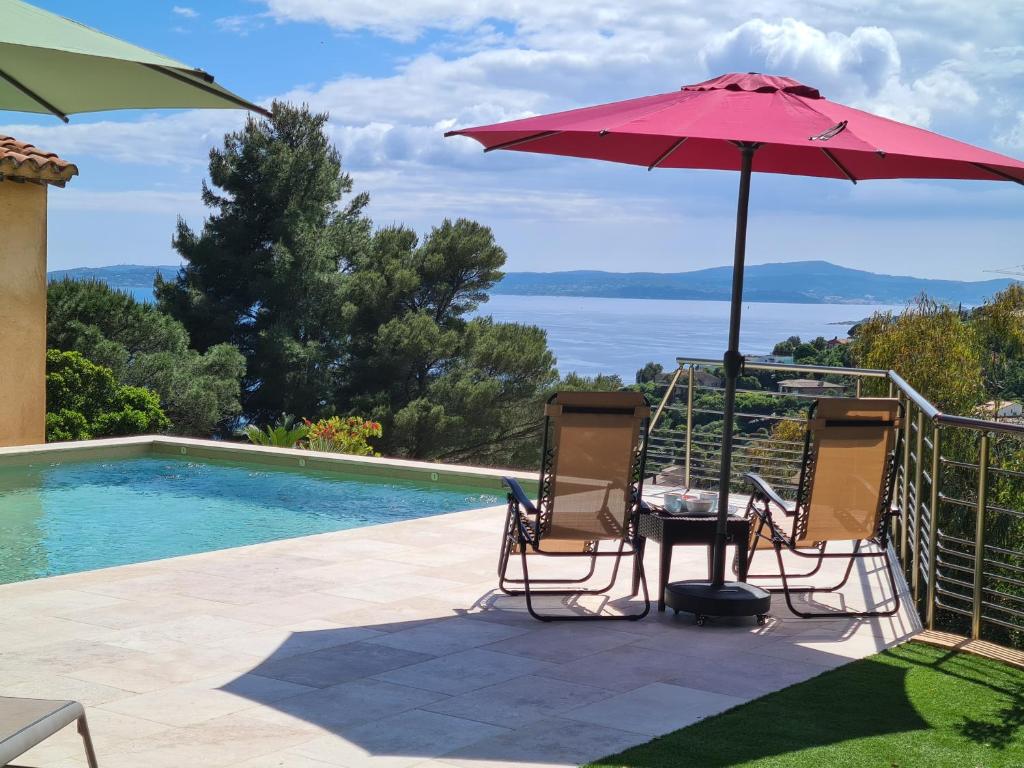 Lou Pei Magnifique vue mer Piscine chauffée 10x5m 5 ch 5sdb - 2