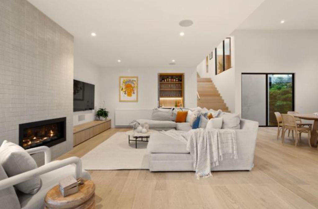 Micasa, Mount Martha