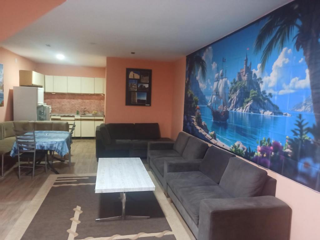 Red Apartman - 3