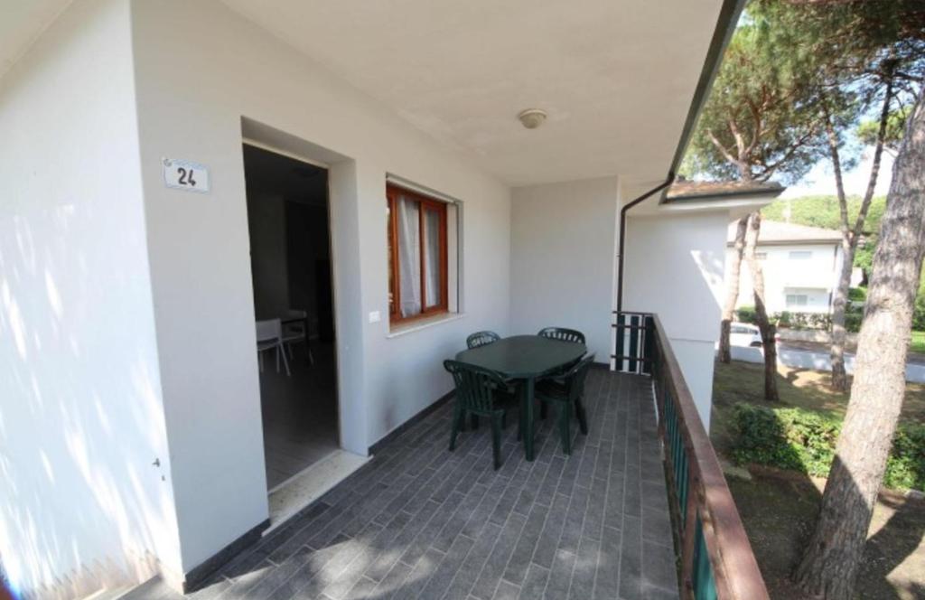 Charming apartment with AC, garden and parking, Rosolina Mare