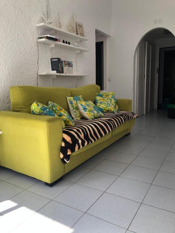 Skol Apartments Marbella - One Bedroom - Pool and Sea Views - 2