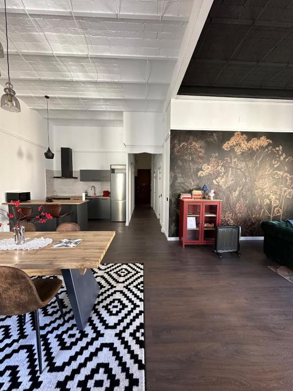 Apartamento histórico con vistas a la iglesia, Casa Giner - 5